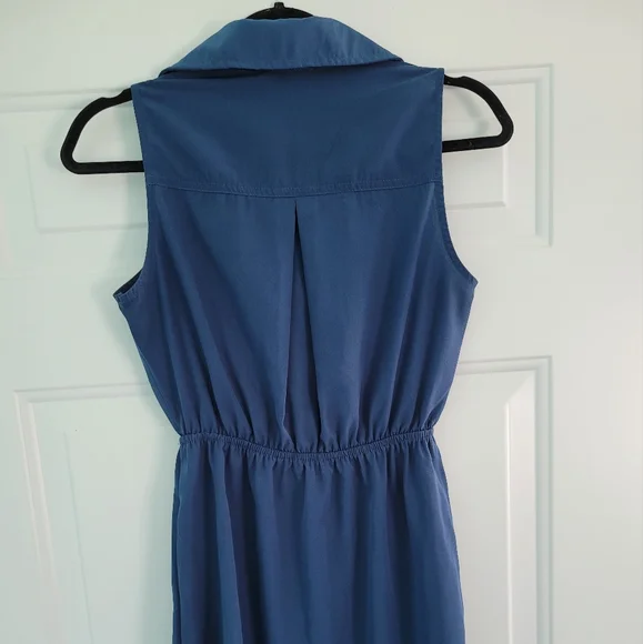 Dress - Picture 3 of 4